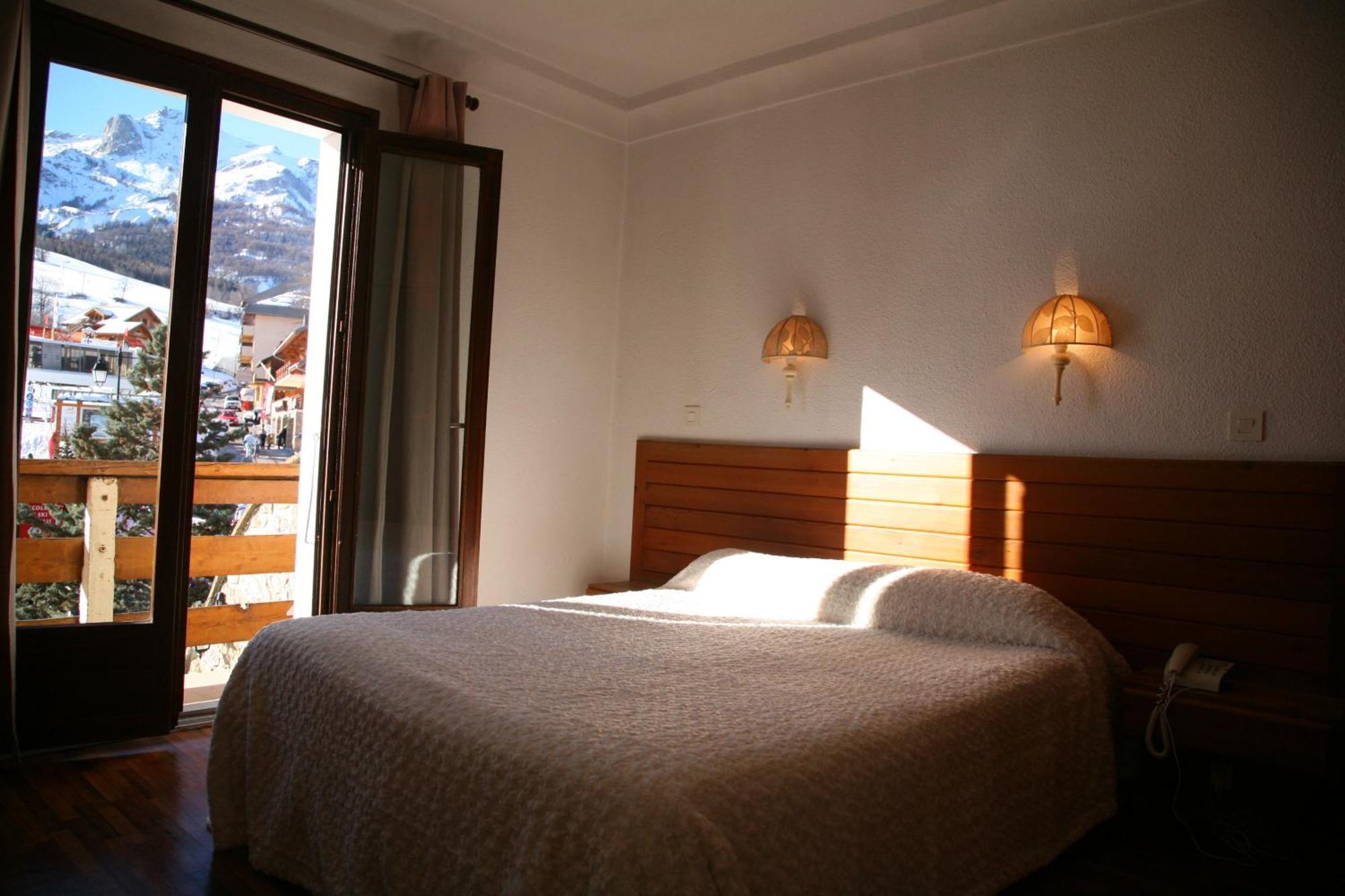לה סוז Hotel Soleil Des Neiges מראה חיצוני תמונה