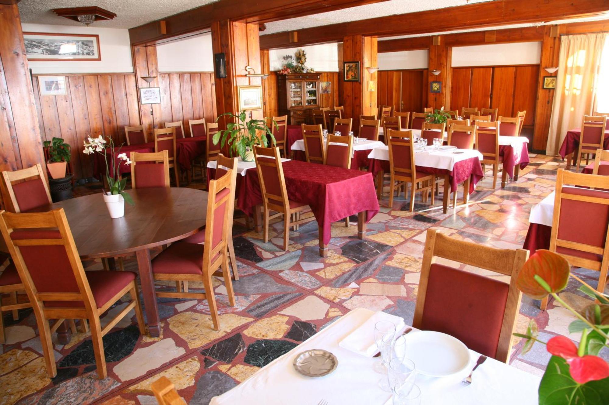 לה סוז Hotel Soleil Des Neiges מראה חיצוני תמונה